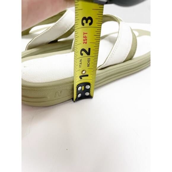 New Balance Logo Flip Flops Size 9 Beige White Gorpcore - Picture 7 of 7